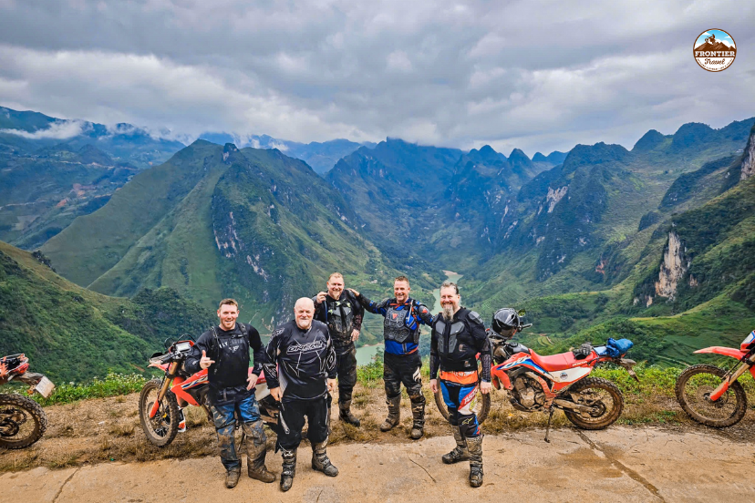 Cloud-drifting mountain peaks on legendary Northwest passes, ideal for riders seeking the best routes North Vietnam.